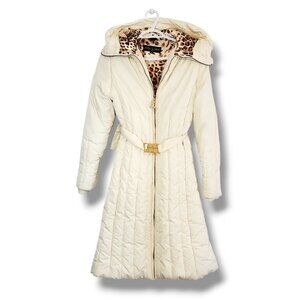 NOT FOR SALE Poshmark will Restrict Sellers Accounts If We Delete Too Many Items